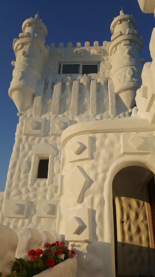 Snow White Castle Apartment Kiotari Eksteriør bilde